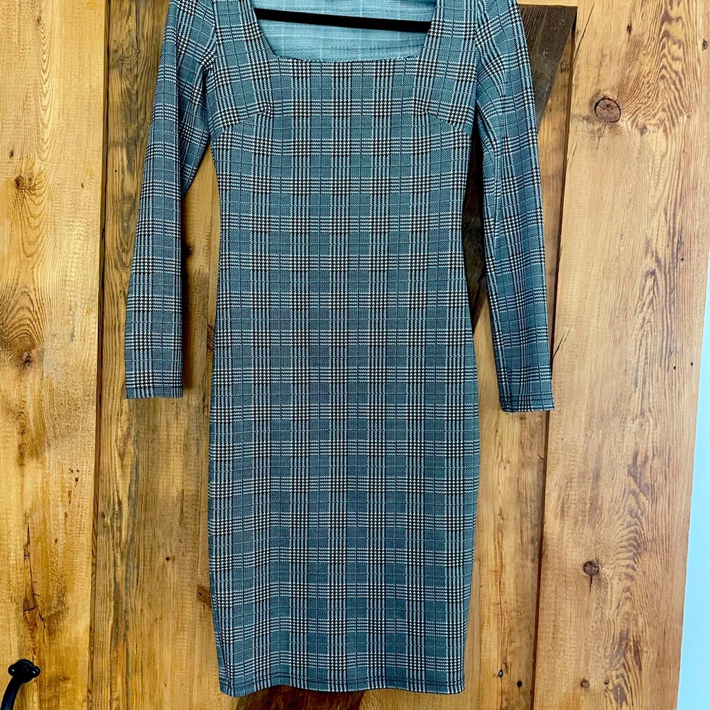 CBR Dress Sexy Elegant  Streachy Size S Like New Perfect Condition